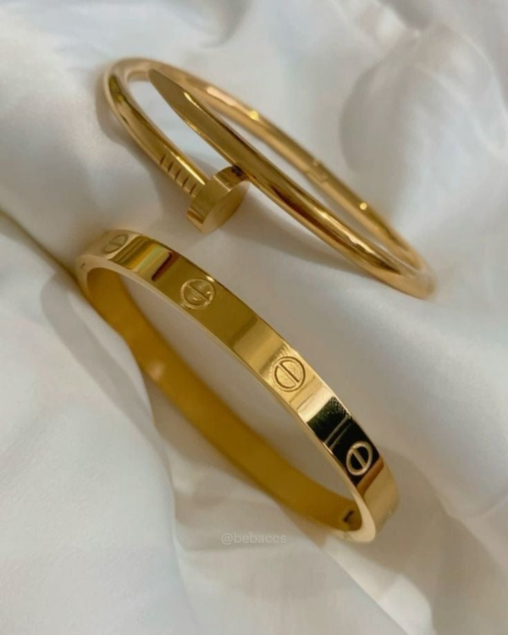 Bracelete Dourado Prego Vestimi – Elegância com Atitude