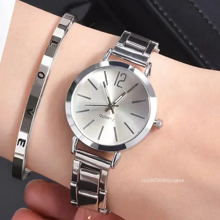 Conjunto Luxo Relógio + Pulseira Dourada