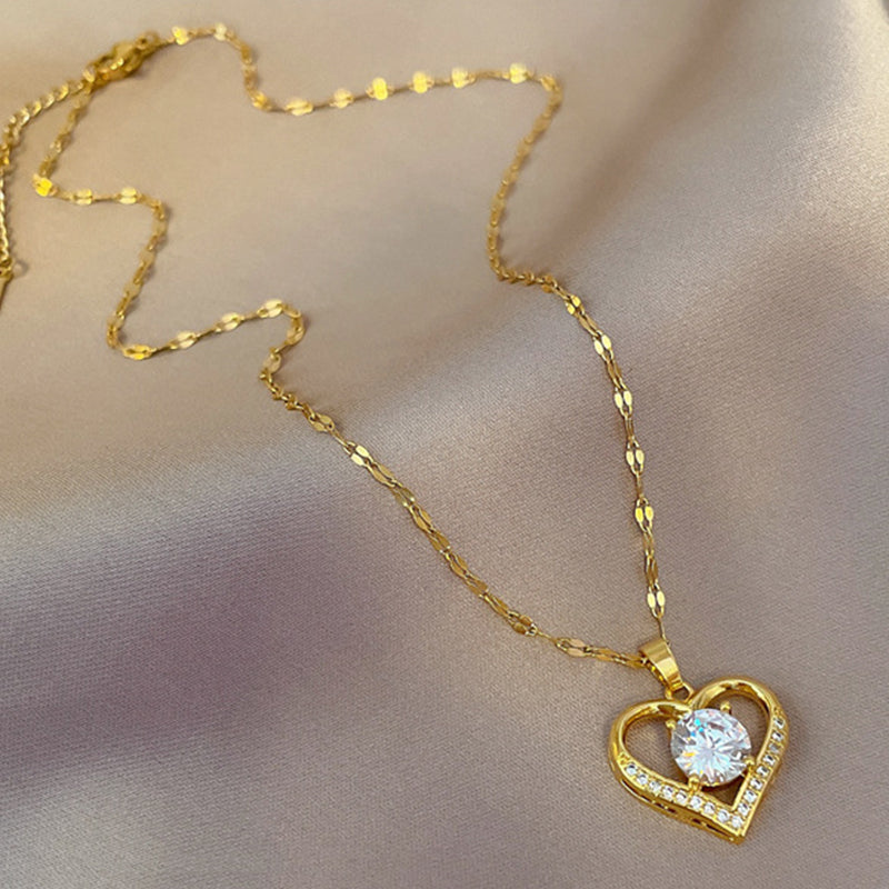Colar Coração Dourado com Cristal Central
